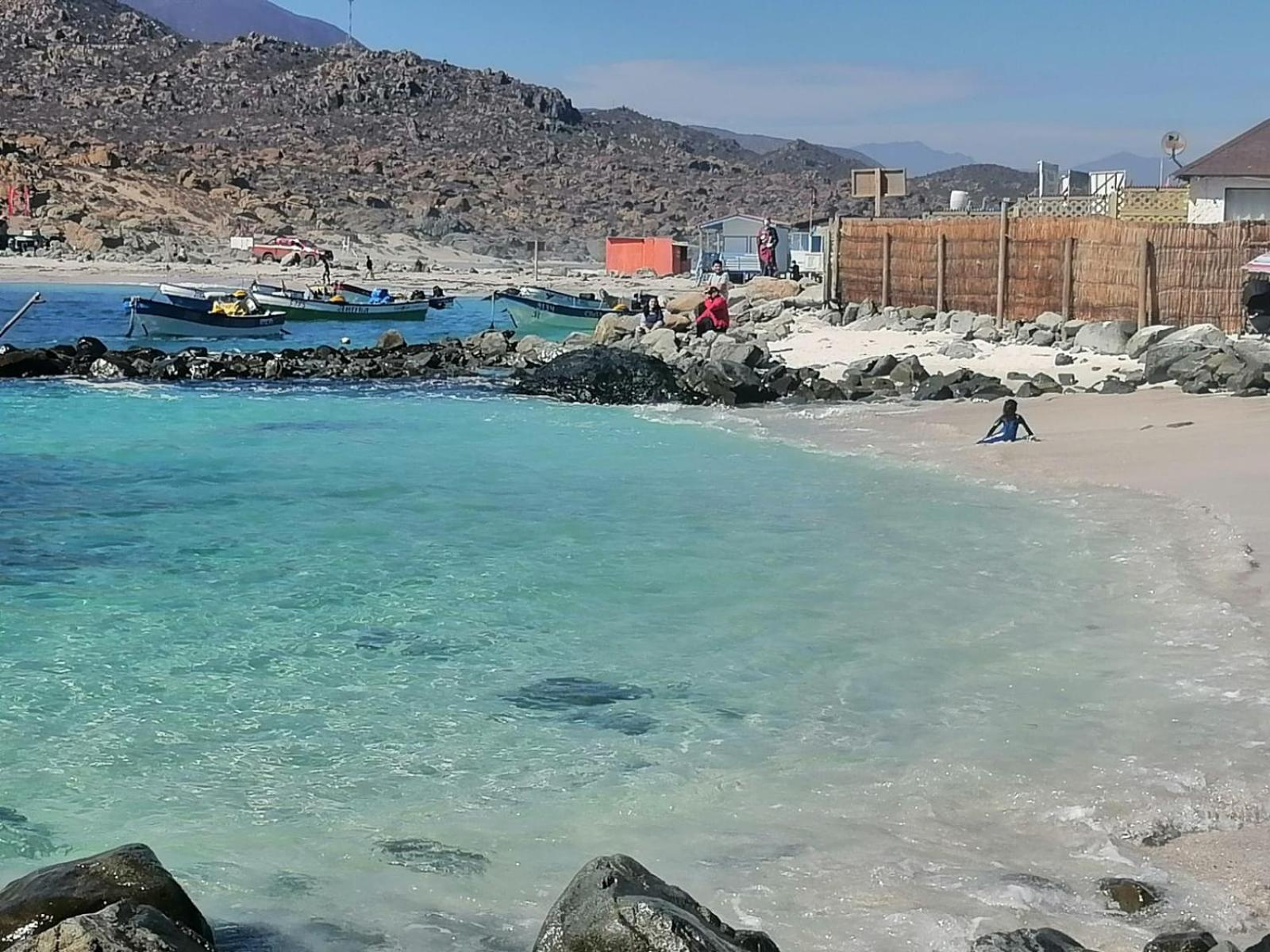 Casa De Campo Entre Cactus Y Colibries Сasa de vacaciones *